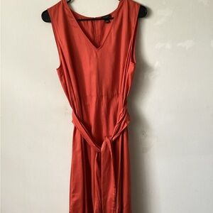 Ann Taylor factory sleeveless V-Neck orange dress with Tie-Waist.
